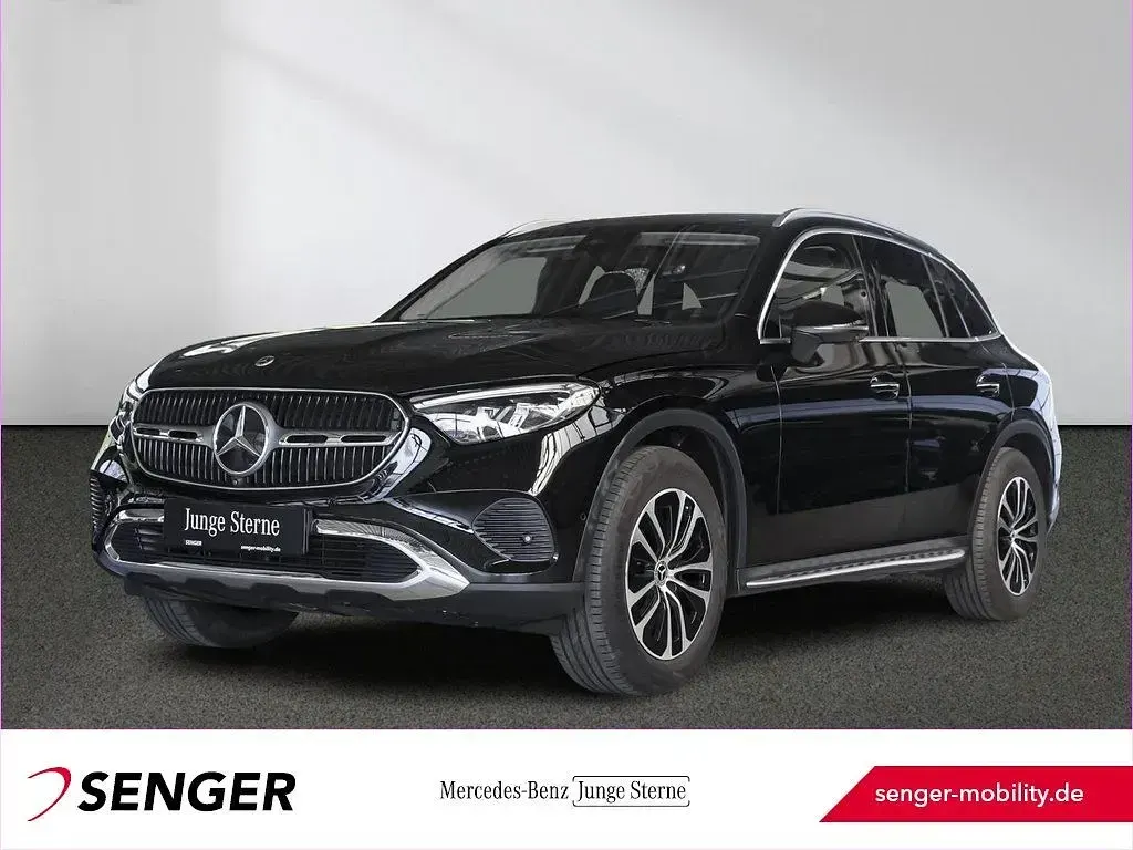 Gebraucht Mercedes GLC220 Avantgarde 197 PS (144 kW) 2024 SUV