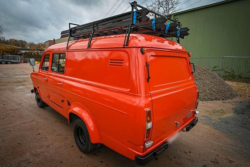 Usata Ford Transit 65 CV (47 kW) 1972 Rosso Monovolume