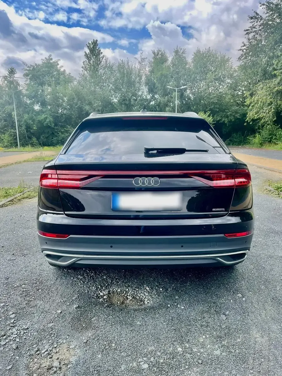 Gebraucht Audi Q8 Comfort 340 PS (250 kW) 2022 Schwarz SUV