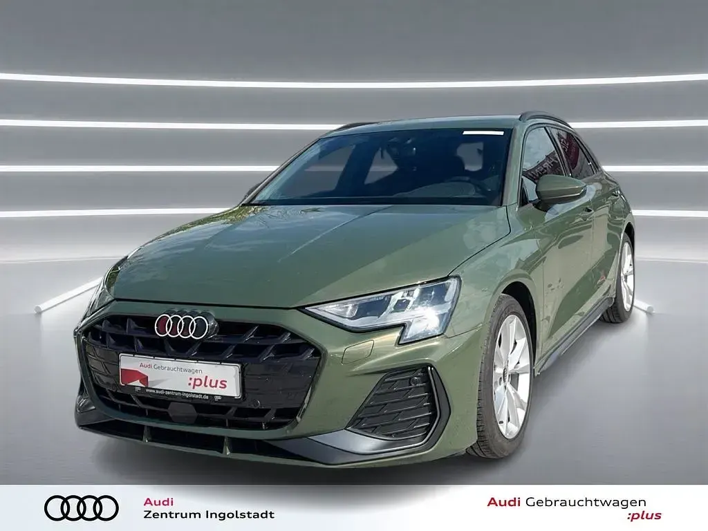 Gebraucht Audi A3 S-Line 150 PS (110 kW) 2024 Distriktgrün metallic Limousine