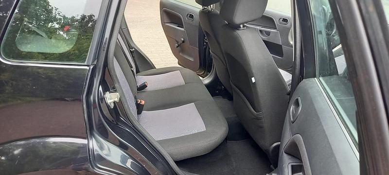 Gebraucht Ford Fiesta 69 PS (50 kW) 2006 Schwarz Kleinwagen