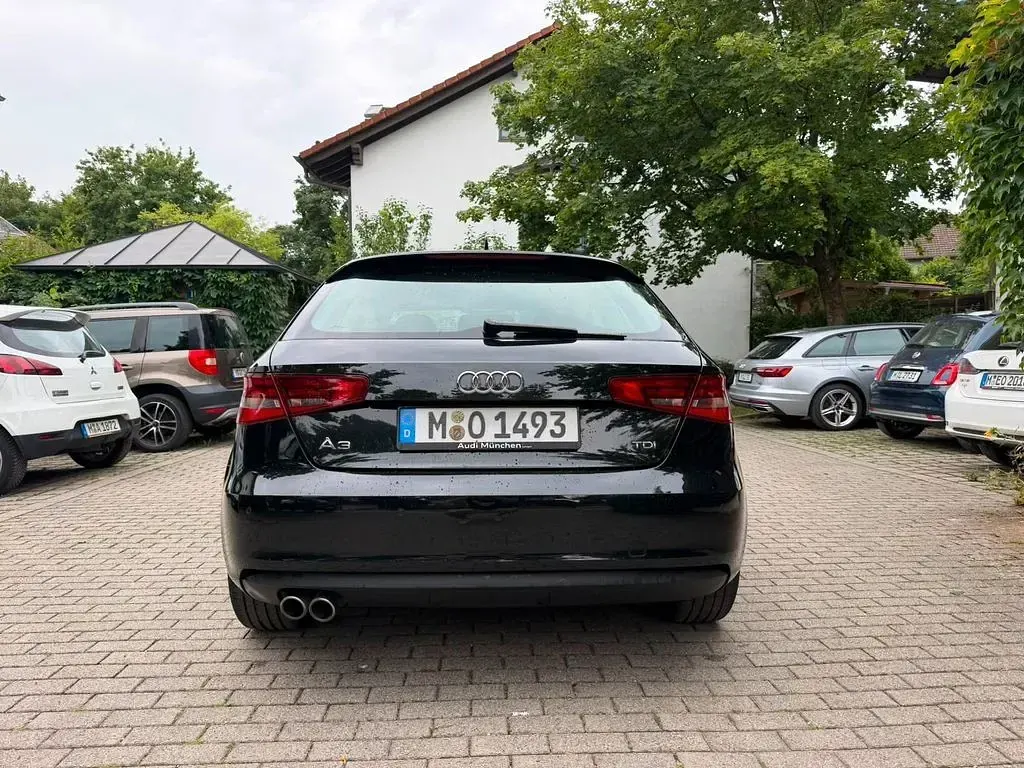 Gebraucht Audi A3 Ambition 150 PS (110 kW) 2015 Schwarz Limousine