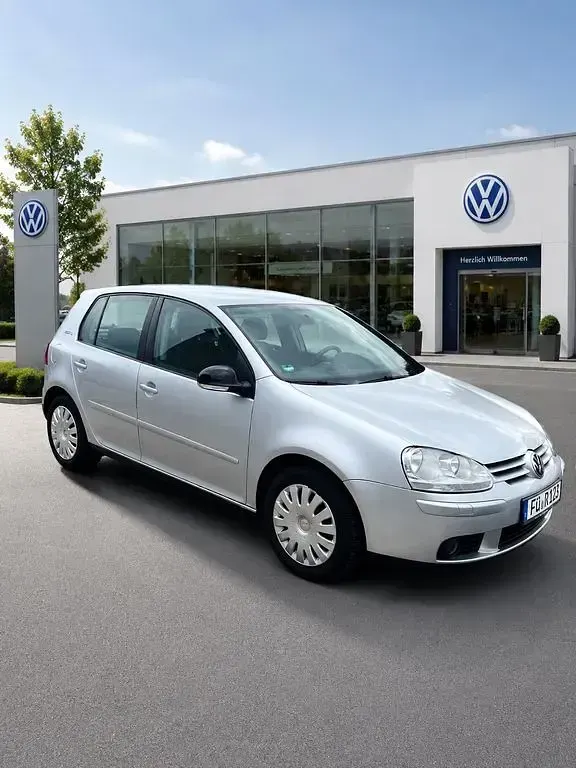 Gebraucht VW Golf V Trendline 80 PS (58 kW) 2008 Silber Limousine
