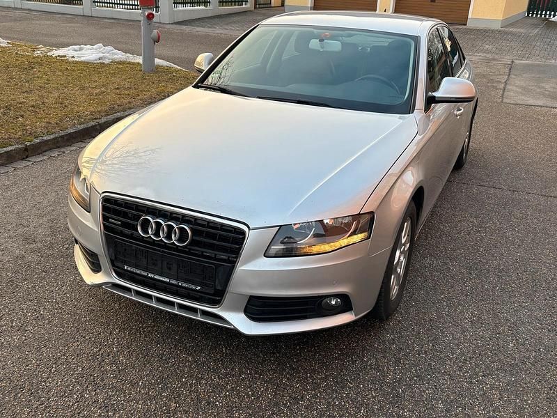 Second-hand Audi A4 239 CP (175 kW) 2008 Argintiu Berlinǎ