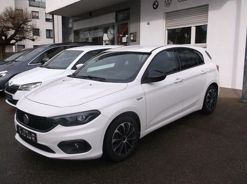 Gebraucht Fiat Tipo Sport 120 PS (88 kW) 2020 Weiß Limousine