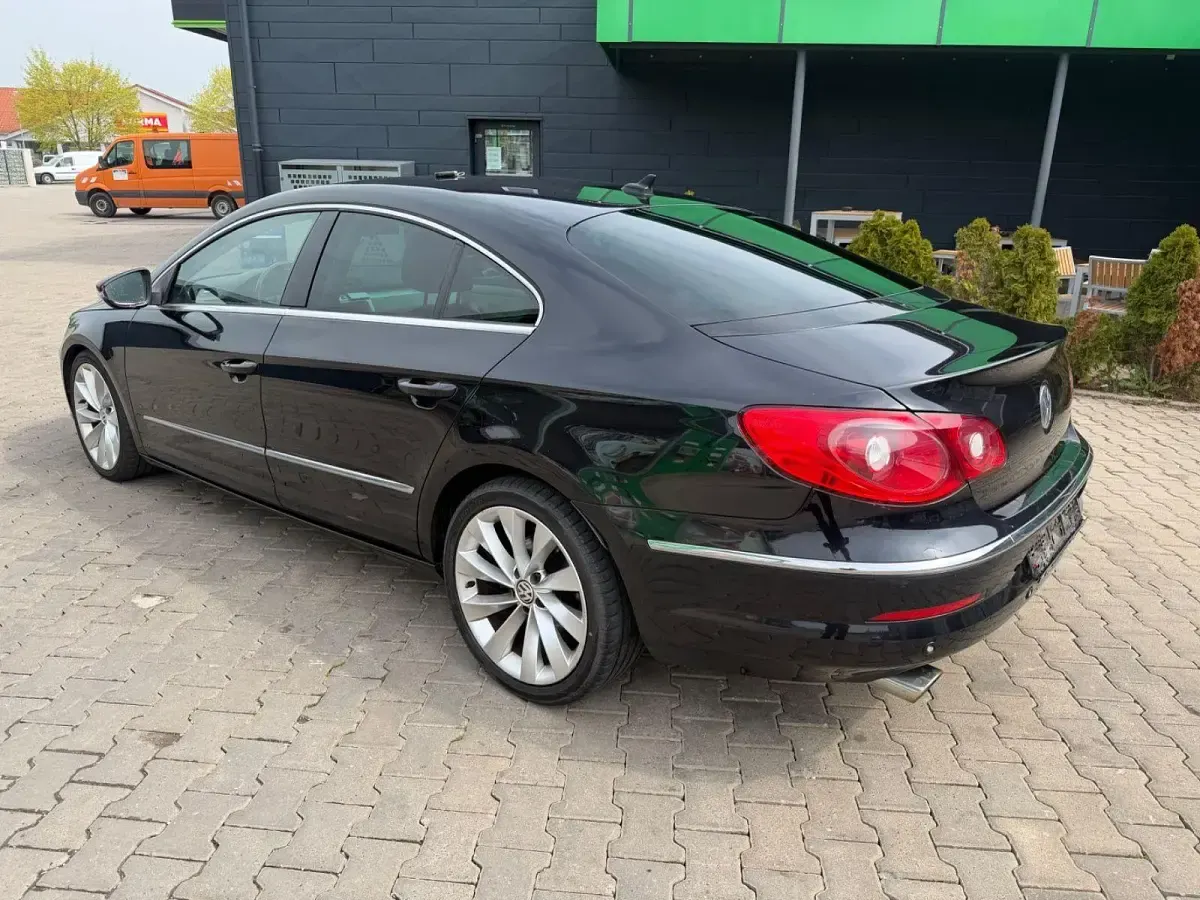 Gebraucht VW Passat Sportline 170 PS (125 kW) 2010 Schwarz Coupé