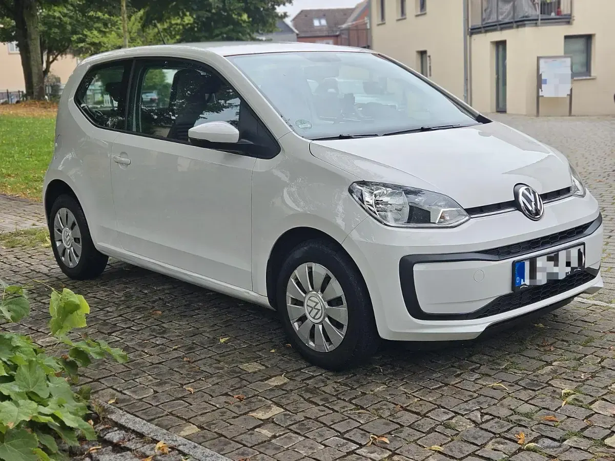 Gebraucht VW up! 60 PS (44 kW) 2016 Weiß Kleinwagen