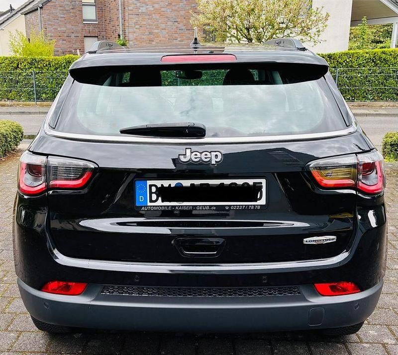 Gebraucht Jeep Compass Longitude 140 PS (102 kW) 2019 Schwarz SUV