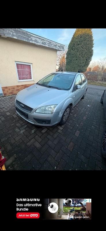 Gebraucht Ford Focus 110 PS (80 kW) 2007 Grau Limousine