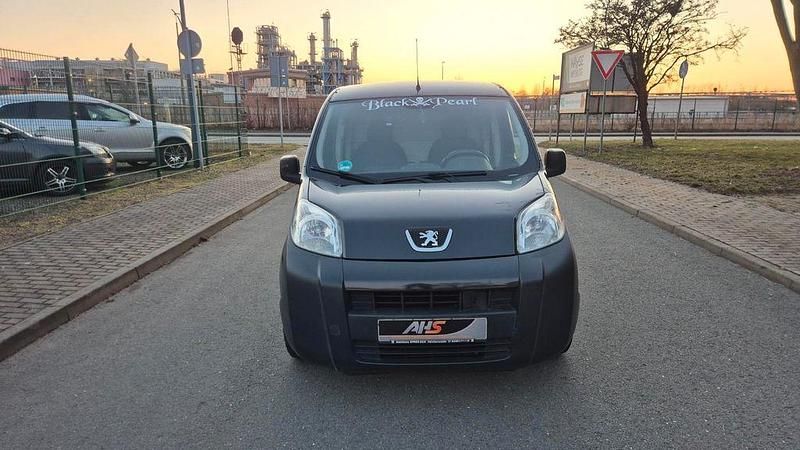 Gebraucht Peugeot Bipper Basis 68 PS (50 kW) 2009 Schwarz Van / Kleinbus