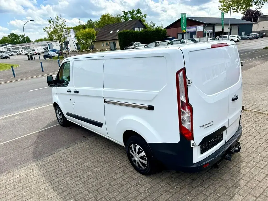 Occasion Ford Transit Custom 131 ch (96 kW) 2017 Blanc Monospace