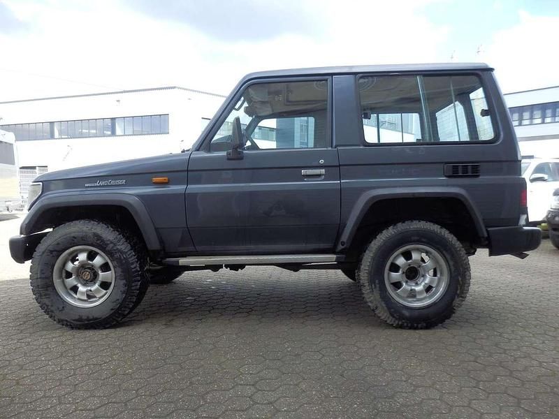 Gebraucht Toyota Land Cruiser 86 PS (63 kW) 1991 Blau SUV