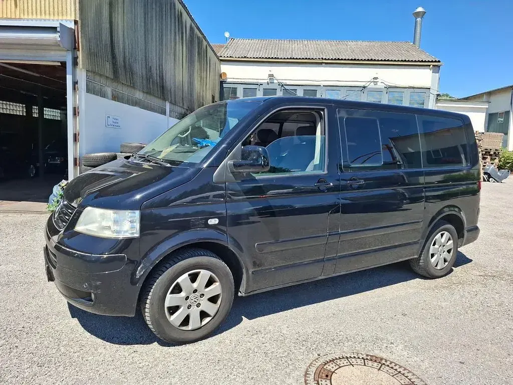 Gebraucht VW Multivan Comfortline 174 PS (127 kW) 2006 Schwarz Van / Kleinbus