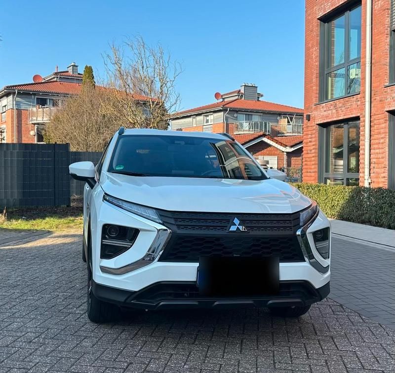 Gebraucht Mitsubishi Eclipse Cross 188 PS (138 kW) 2022 Weiß SUV