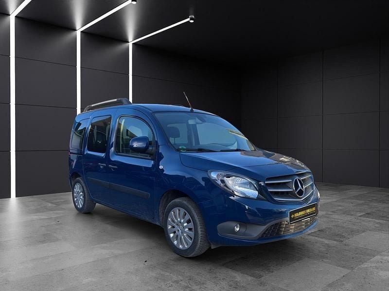 Gebraucht Mercedes Citan 112 114 PS (83 kW) 2018 Blau Kombi