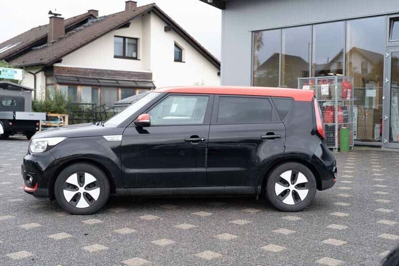 Gebraucht Kia Soul EV Play 80 kW (110 PS) 2017 Schwarz SUV