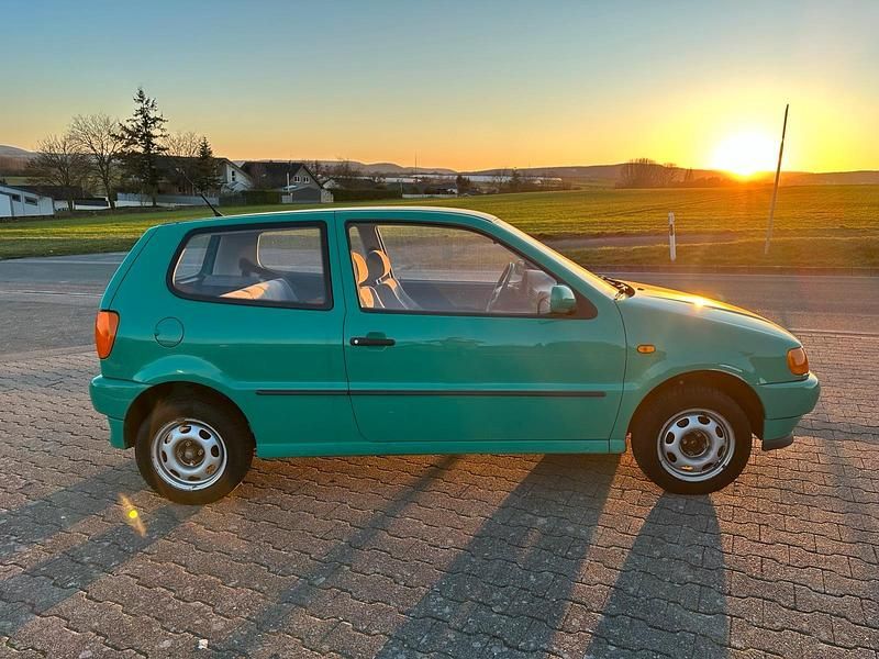 Gebraucht VW Polo 45 PS (33 kW) 1995 Grün Kleinwagen