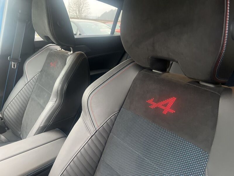 Gebraucht Renault Rafale Esprit Alpine 200 PS (147 kW) 2024 Gipfelblau metallic, black pe SUV