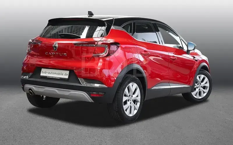 Gebraucht Renault Captur Intens 140 PS (102 kW) 2022 Dezirrot, dach blackc (rot) SUV