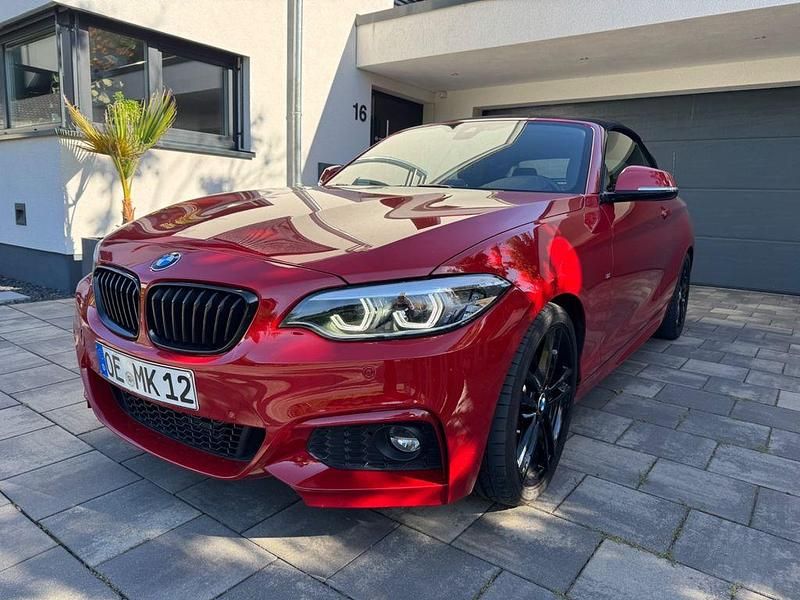Rot Gebraucht 2019 BMW 230 M Sport Cabrio | 27.480 € (Etwas zu teuer) - Bild 1/4