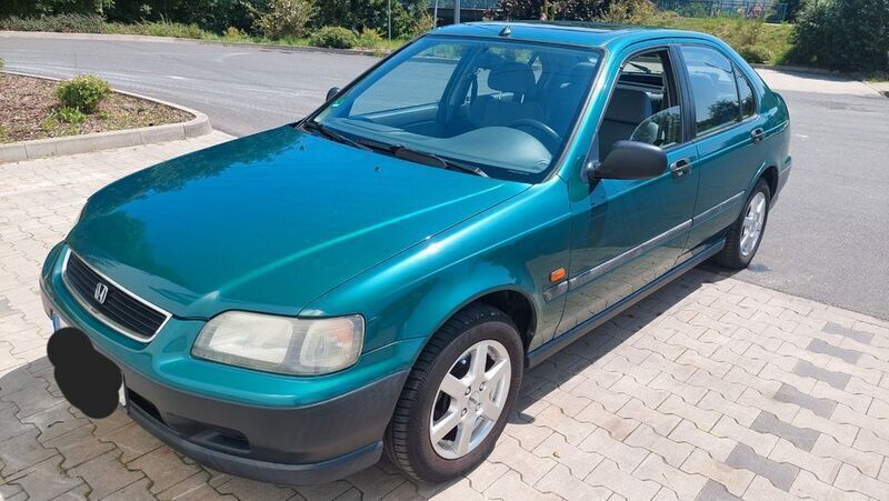 Grün Gebraucht 1995 Honda Civic S Limousine | 3.950 € - Bild 1/4