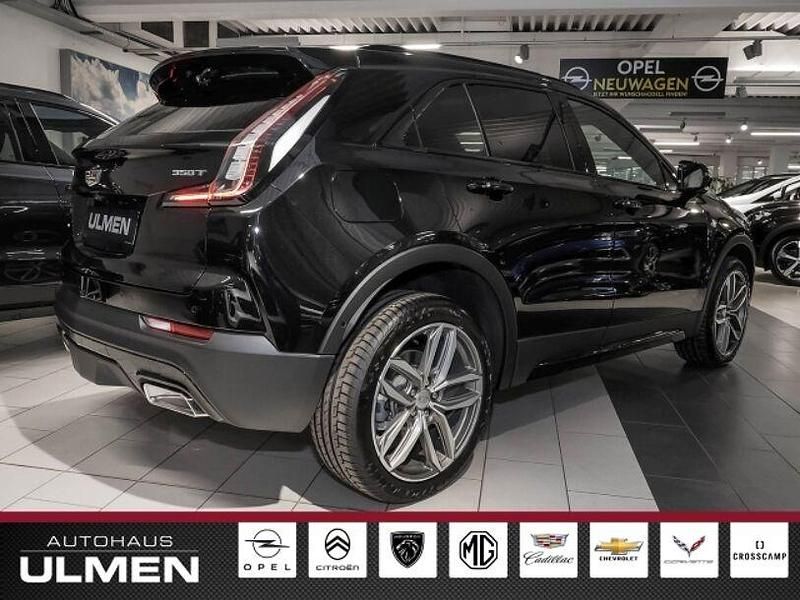 Gebraucht Cadillac XT4 230 PS (169 kW) 2022 Schwarz metallic SUV