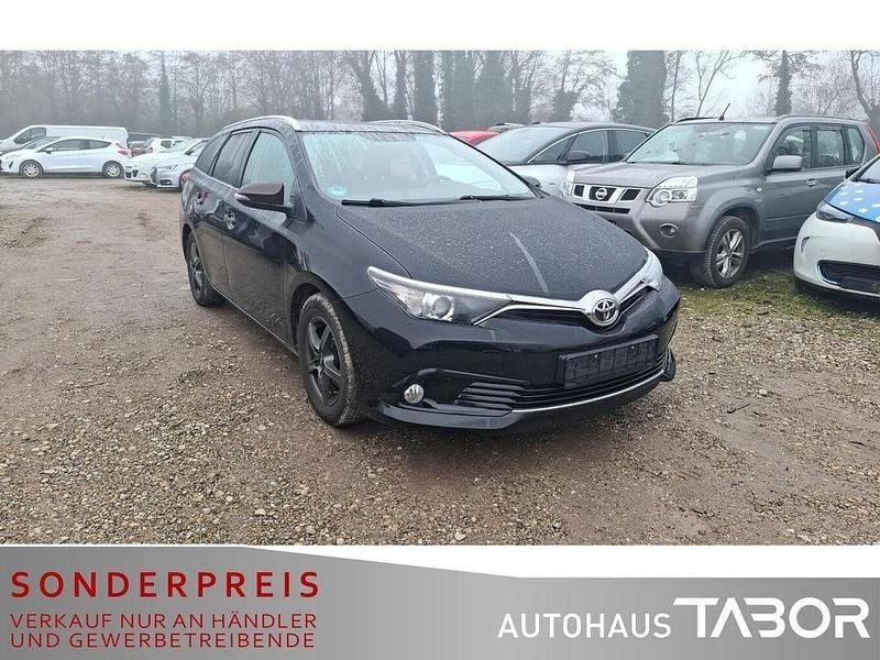 Gebraucht Toyota Auris Design 111 PS (81 kW) 2015 Black mica / ink Kombi
