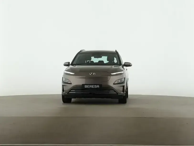 Gebraucht Hyundai Kona Select 100 kW (136 PS) 2023 Braun SUV