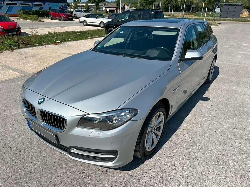 Gebraucht BMW 525 218 PS (160 kW) 2014 Grau Kombi