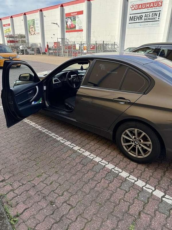 Gebraucht BMW 316 136 PS (100 kW) 2014 Limousine