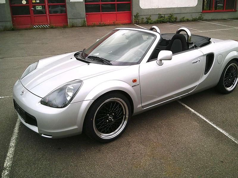 Silber Gebraucht 2000 Toyota MR2 Cabrio | 16.200 € (Teuer) - Bild 1/4