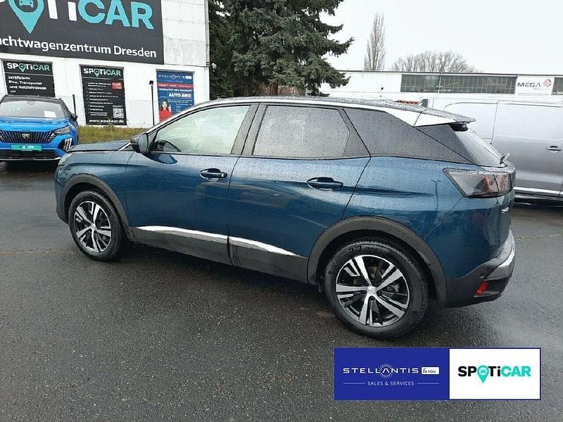 Gebraucht Peugeot 3008 Allure 131 PS (96 kW) 2023 Blau SUV
