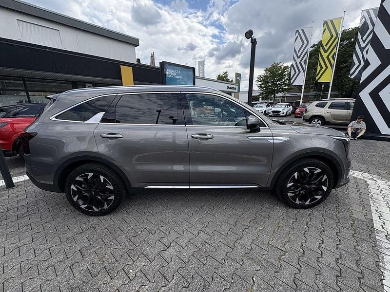 Gebraucht Kia Sorento Platinum 193 PS (141 kW) 2024 Grau SUV