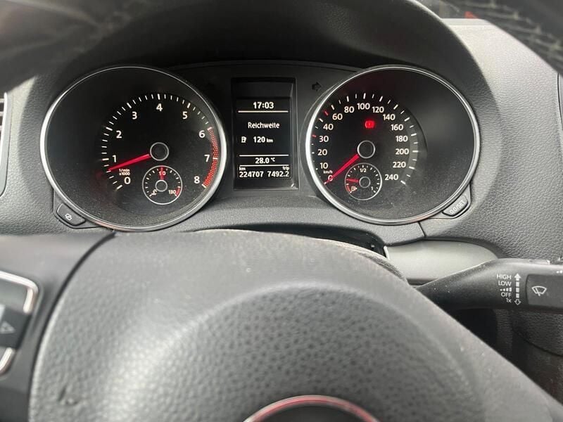 Schwarz Gebraucht 2009 VW Golf VI Limousine | 3.900 € (Fairer Preis) - Bild 1/2