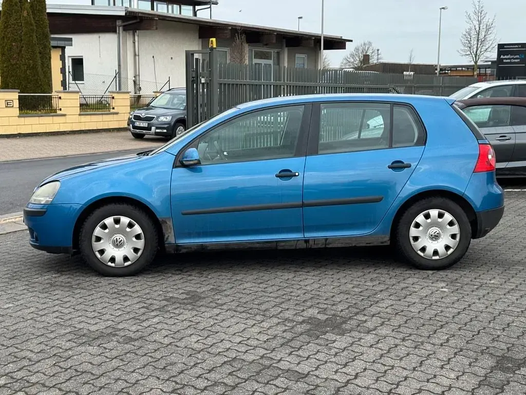 Gebraucht VW Golf IV Trendline 75 PS (55 kW) 2005 Blau Limousine