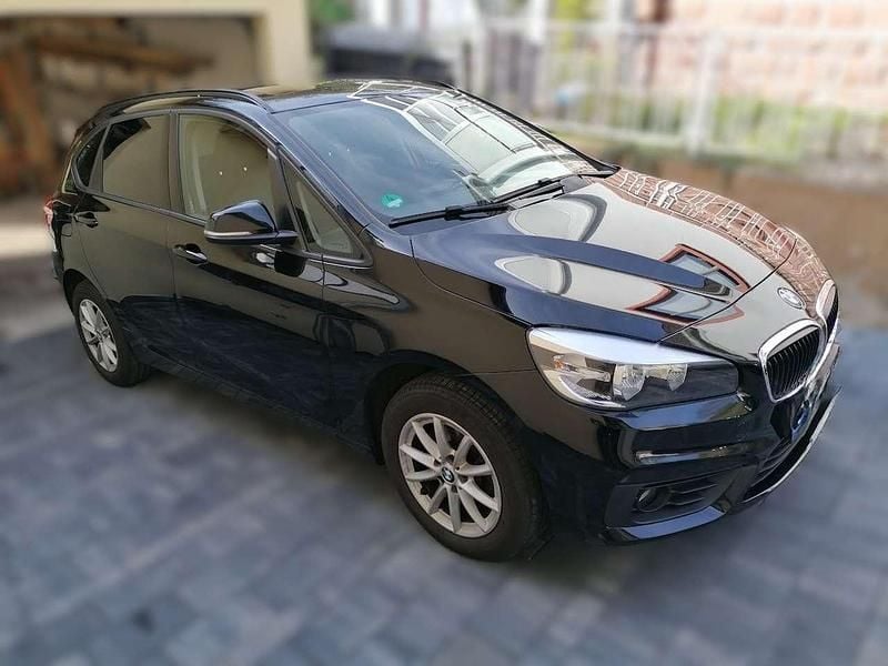 Gebraucht BMW 218 150 PS (110 kW) 2015 Schwarz Kombi