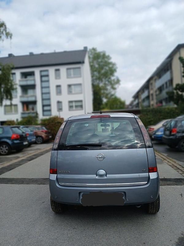 Gebraucht Opel Meriva 105 PS (77 kW) 2006 Silber Van / Kleinbus