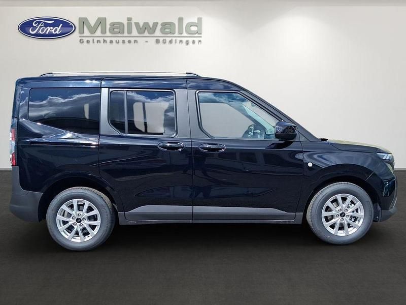 Neu Ford Tourneo Courier Titanium 125 PS (91 kW) 2026 Obsidianschwarz metallic Van / Kleinbus