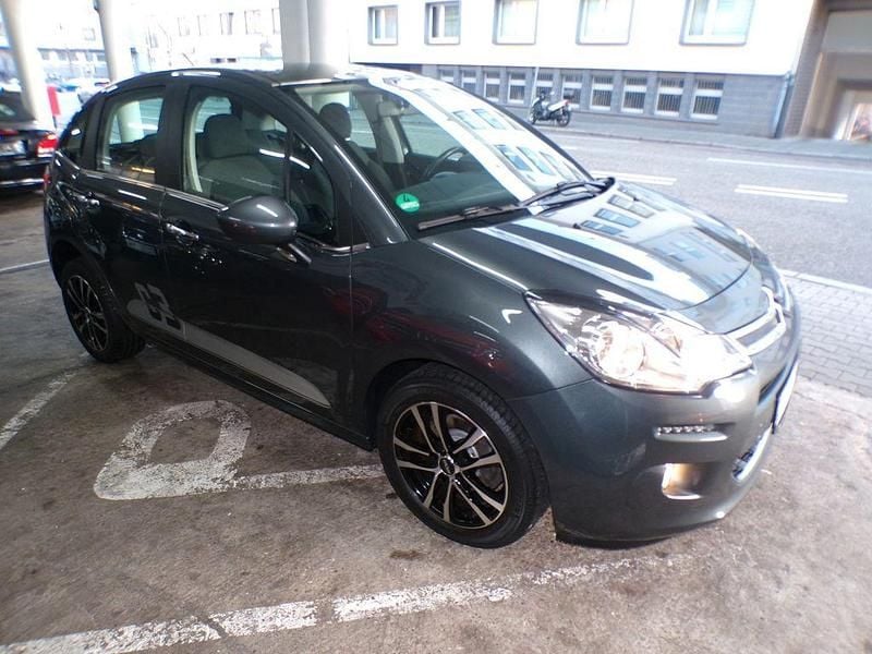 Gebraucht Citroën C3 SELECTION 82 PS (60 kW) 2016 Grau Limousine