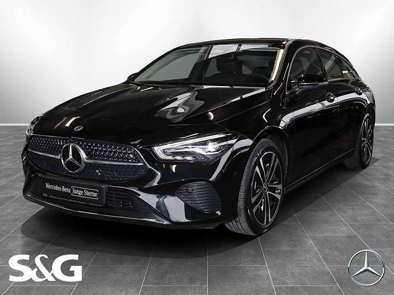 Gebraucht Mercedes CLA180 Advanced Plus 136 PS (100 kW) 2025 Metalliclack kosmosschwarz Limousine