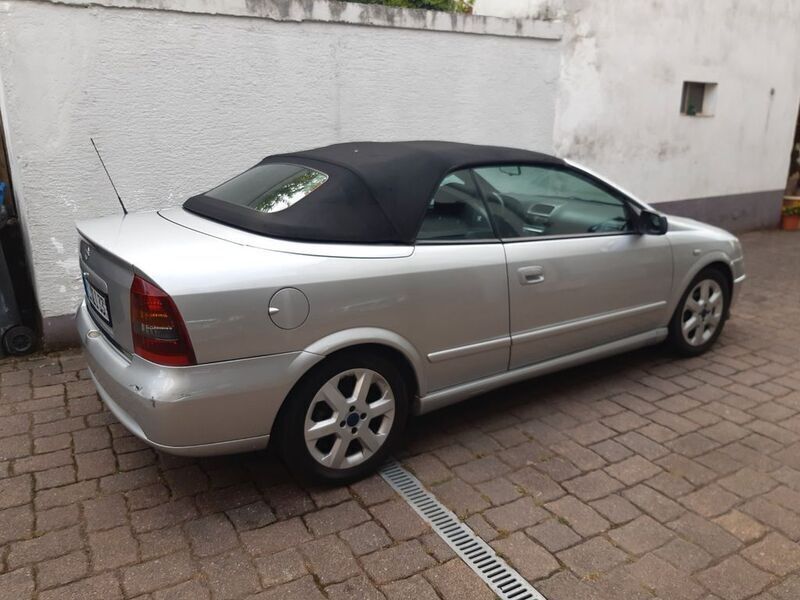 Silber Gebraucht 2001 Opel Astra Cabriolet Cabrio | 1.290 € (Superpreis) - Bild 1/4