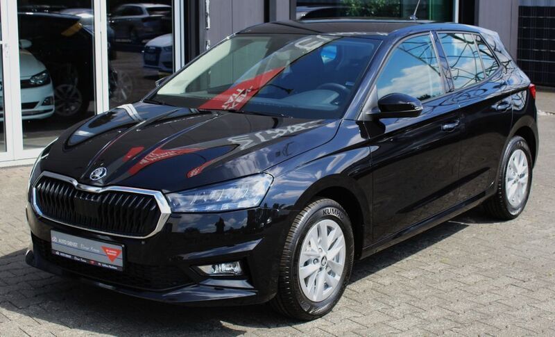 Schwarz Neu 2025 Skoda Fabia Selection Limousine | 22.190 € (Guter Preis) - Bild 1/4