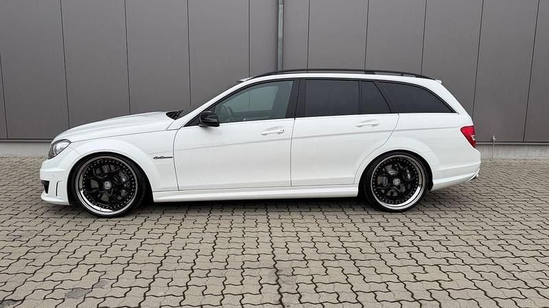 Gebraucht Mercedes C63 AMG Premium 457 PS (336 kW) 2013 Weiß Kombi