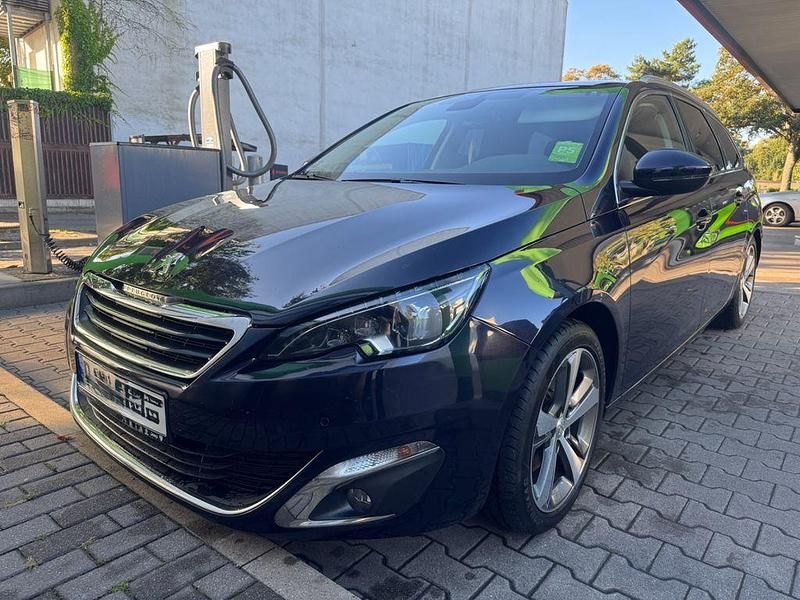 Gebraucht Peugeot 308 SW Allure 150 PS (110 kW) 2016 Blau Kombi