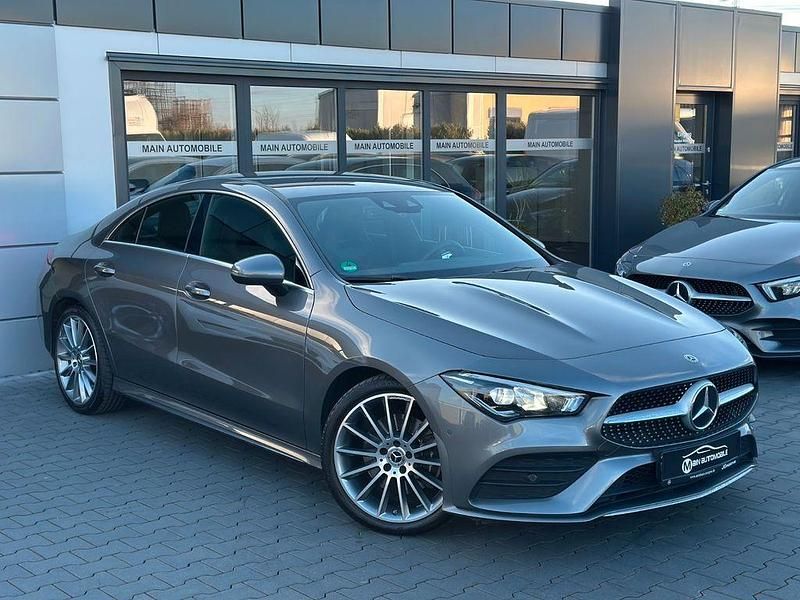 Grau Gebraucht 2019 Mercedes CLA200 AMG Coupé | 27.890 € (Fairer Preis) - Bild 1/4