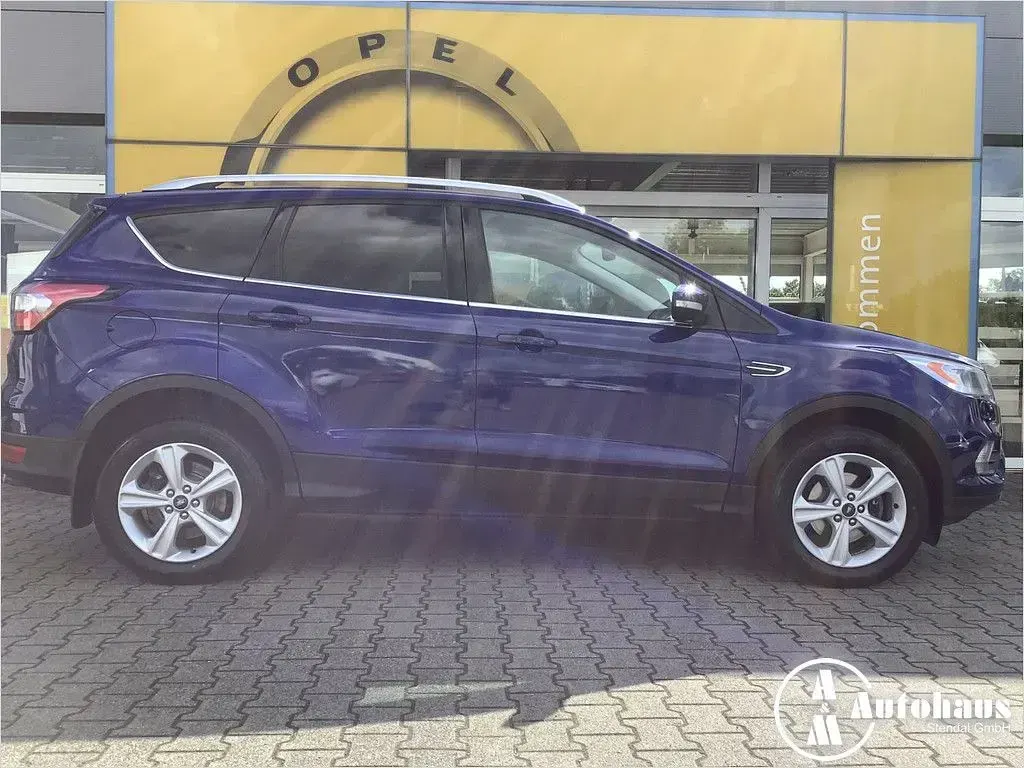 Gebraucht Ford Kuga Titanium 150 PS (110 kW) 2017 Indicblau SUV