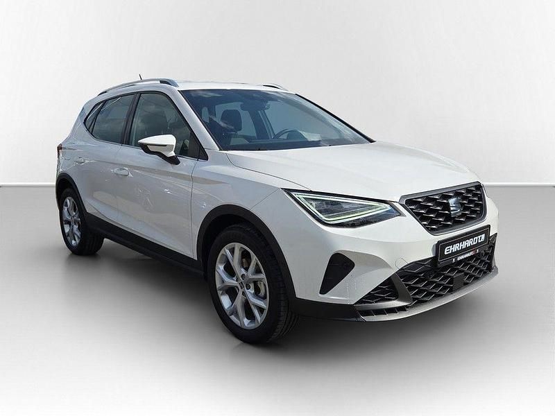 Gebraucht Seat Arona FR 150 PS (110 kW) 2024 Weiß SUV