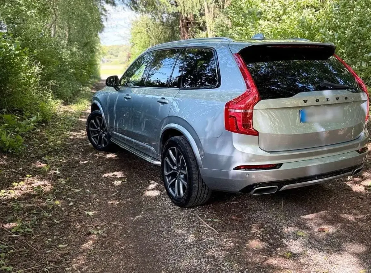 Gebraucht Volvo XC90 R-Design 235 PS (172 kW) 2016 Grau SUV