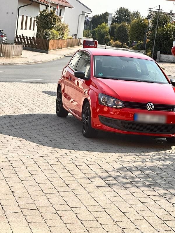 Rot Gebraucht 2011 VW Polo Kleinwagen | 3.200 € (Superpreis) - Bild 1/3