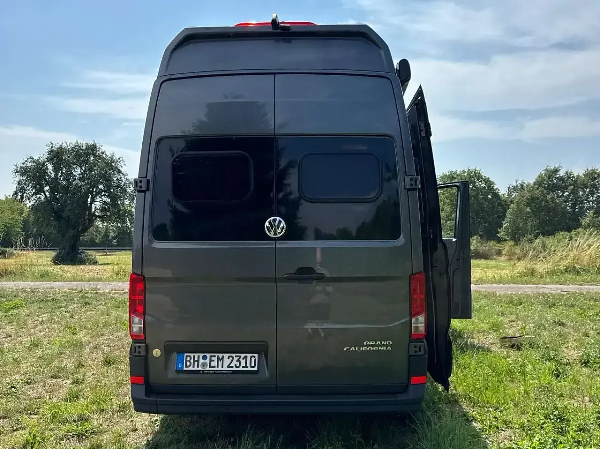 Gebraucht VW California California 177 PS (130 kW) 2023 Grau Van